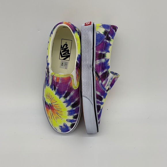 Classic Slip-On - Picture 3 of 12